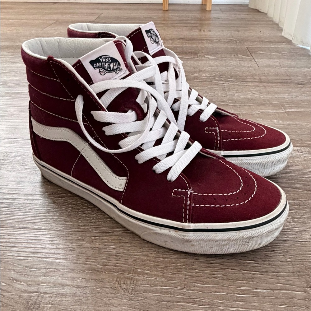 Vans SK8-Hi Suede Sneakers in Burgundy - W8.5
